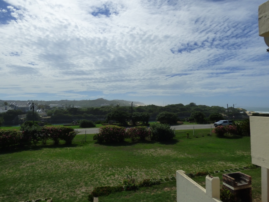 2 Bedroom Property for Sale in West Beach Eastern Cape